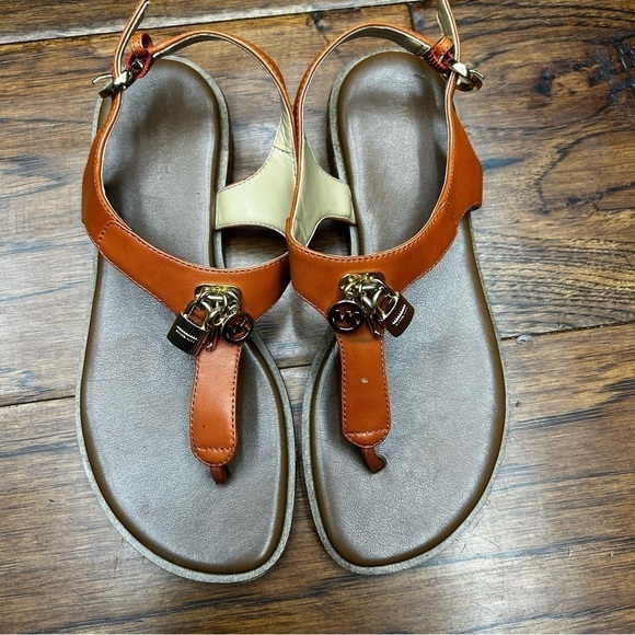 Michael kors thong charm sandal - Picture 1 of 4